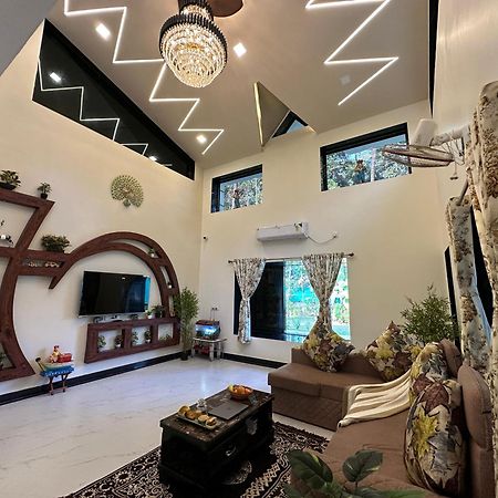 Seas The Day Luxurious 5Bhk Villa 2Min From Awas Beach With Huge Private Pool Alibag Exterior photo