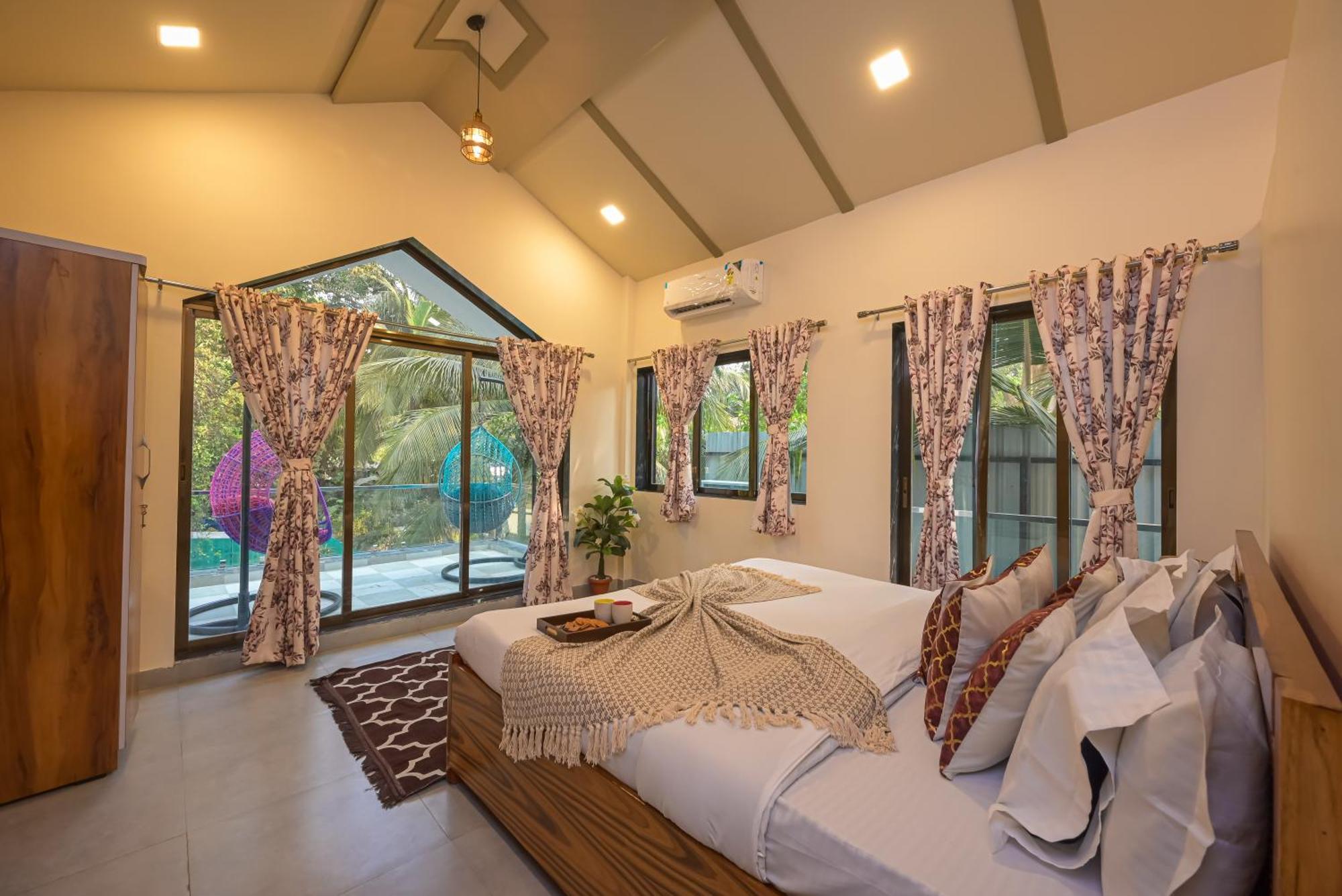 Seas The Day Luxurious 5Bhk Villa 2Min From Awas Beach With Huge Private Pool Alibag Exterior photo